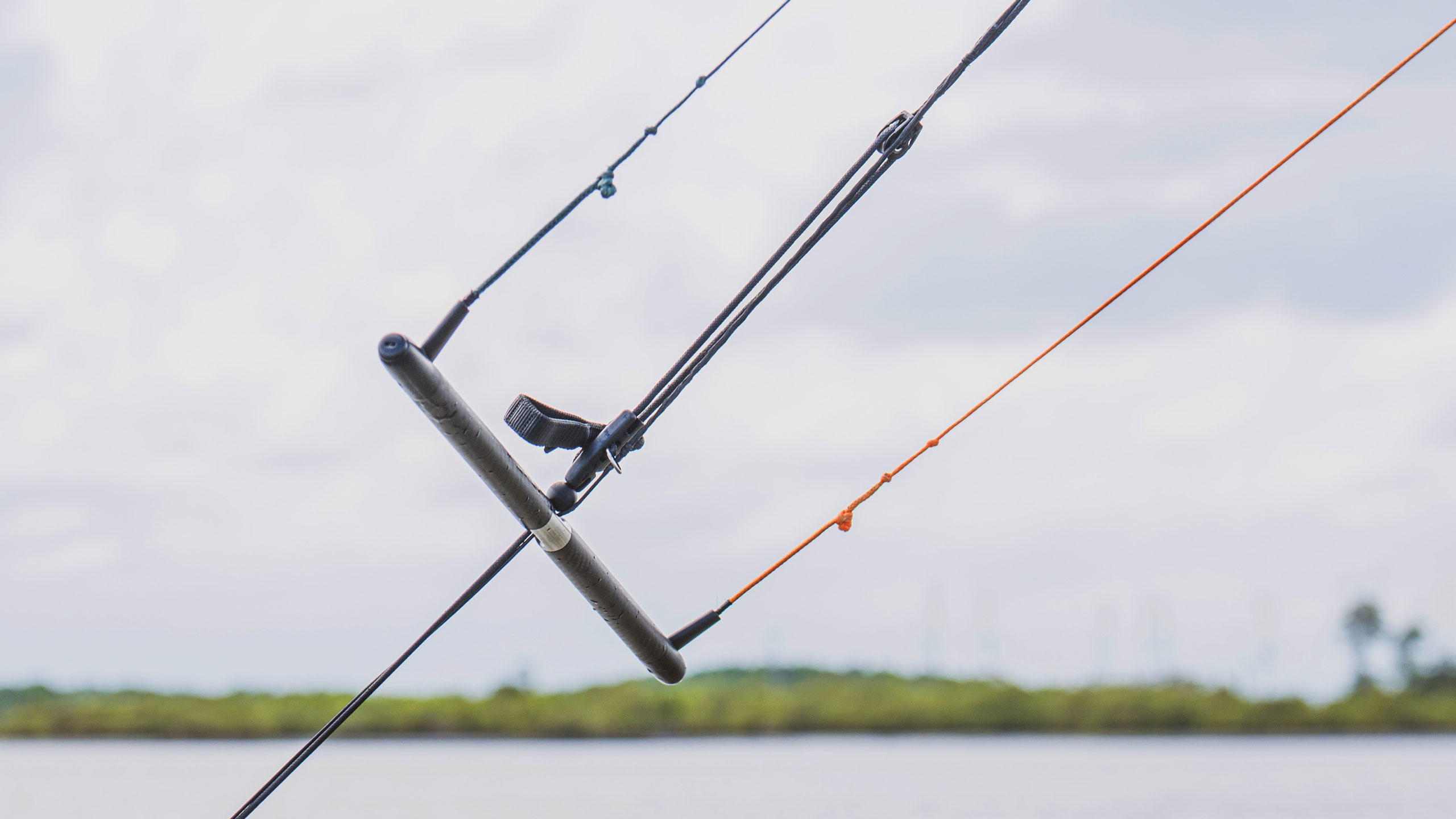 Sync CARBON bar FREE